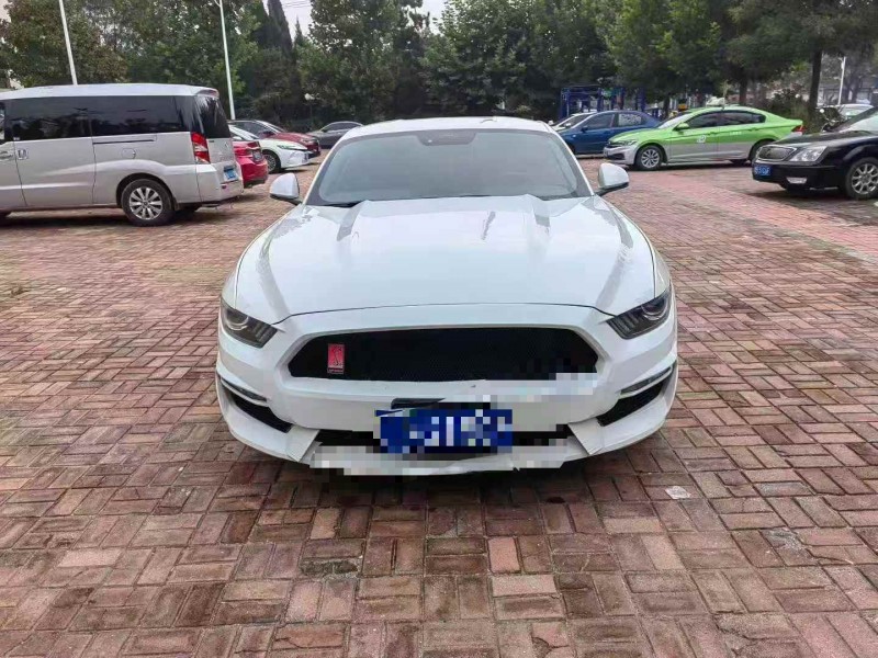 青岛16年福特野马1