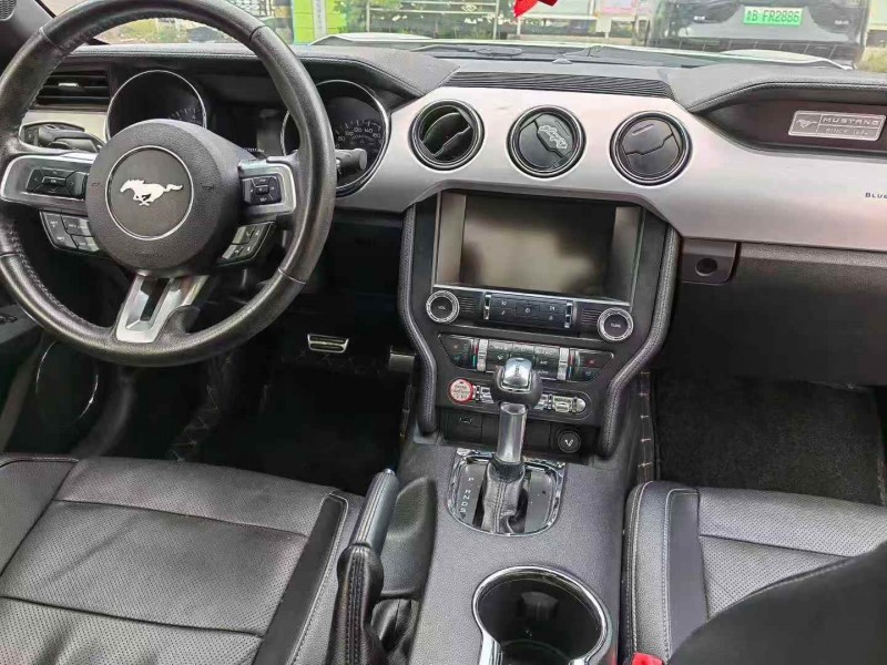 青岛16年福特野马4