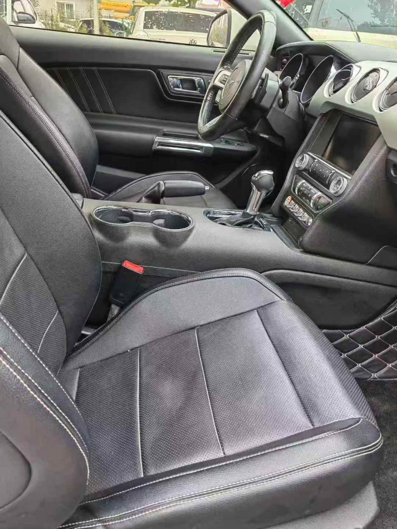 青岛16年福特野马6