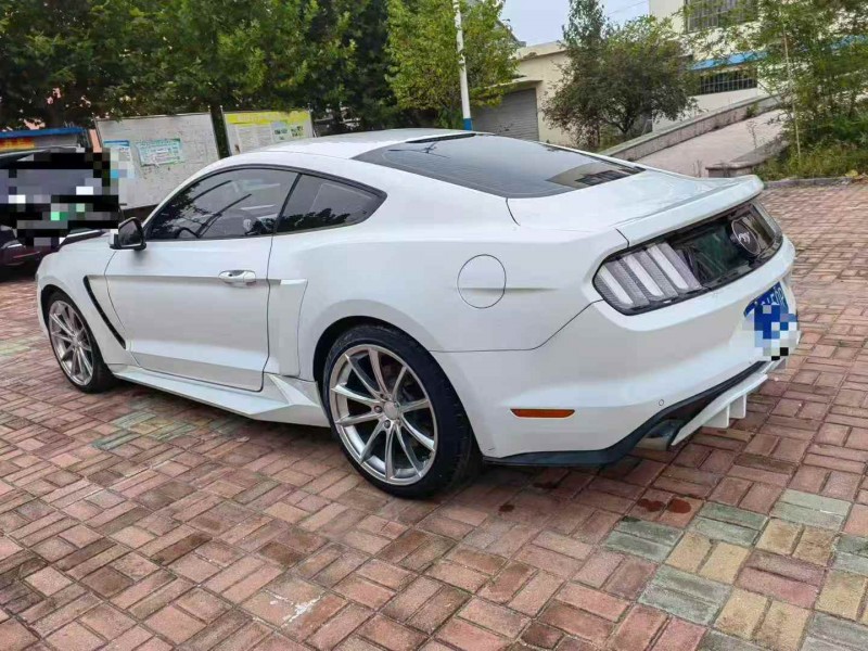 青岛16年福特野马7