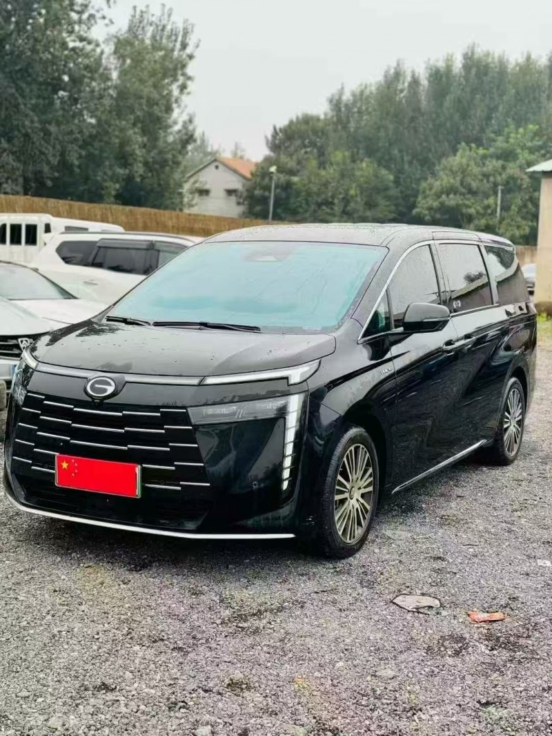 安阳25年传祺E82