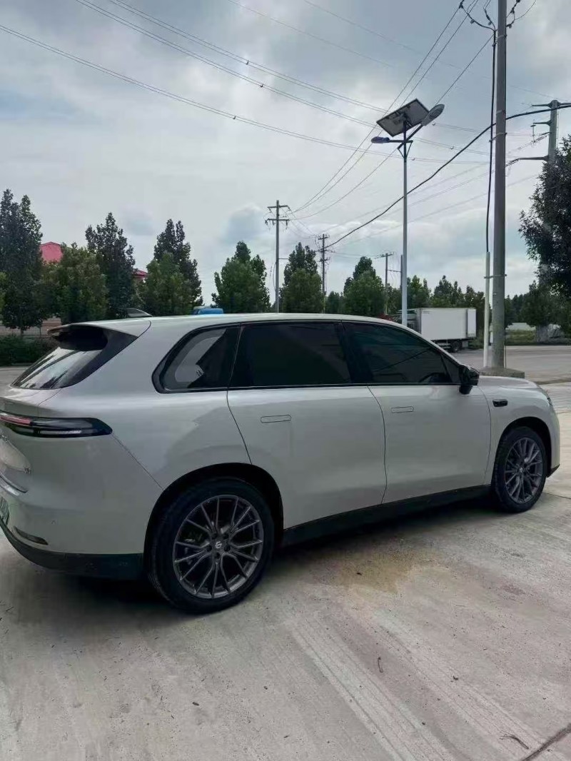 菏泽25年零跑汽车C108