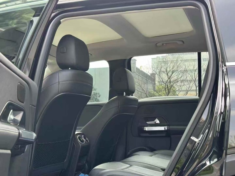 邵阳19年奔驰GLB8