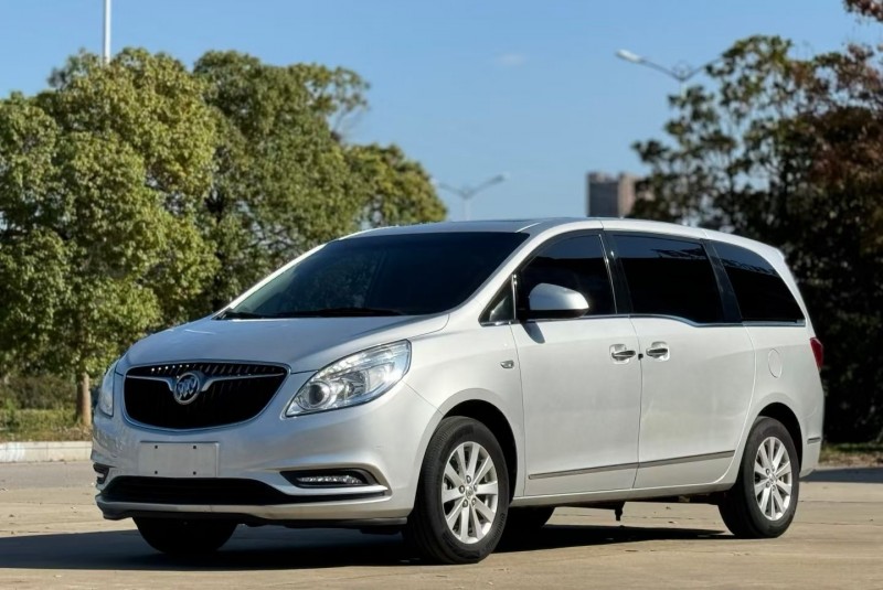 徐州20年别克GL82