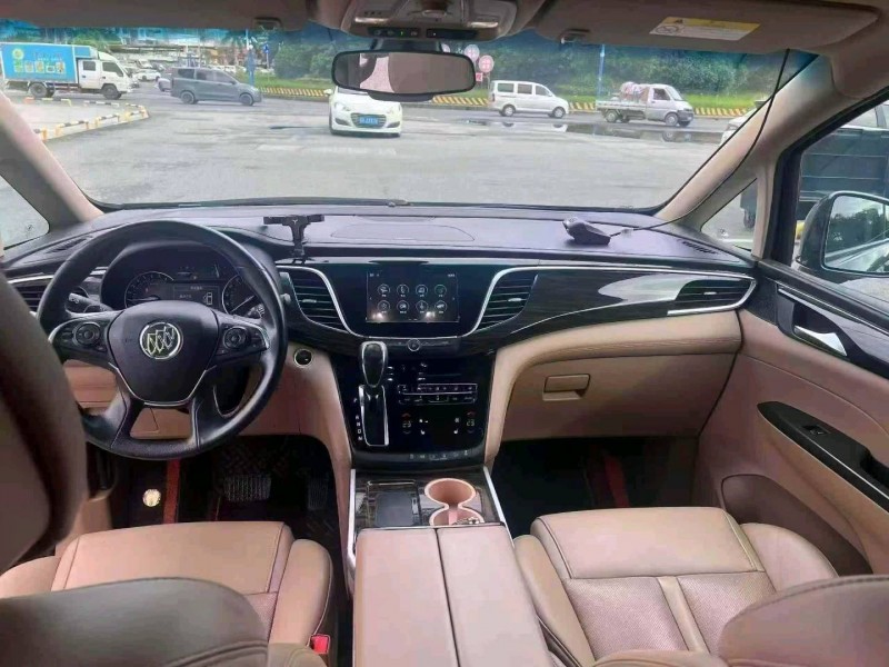 珠海20年别克GL85