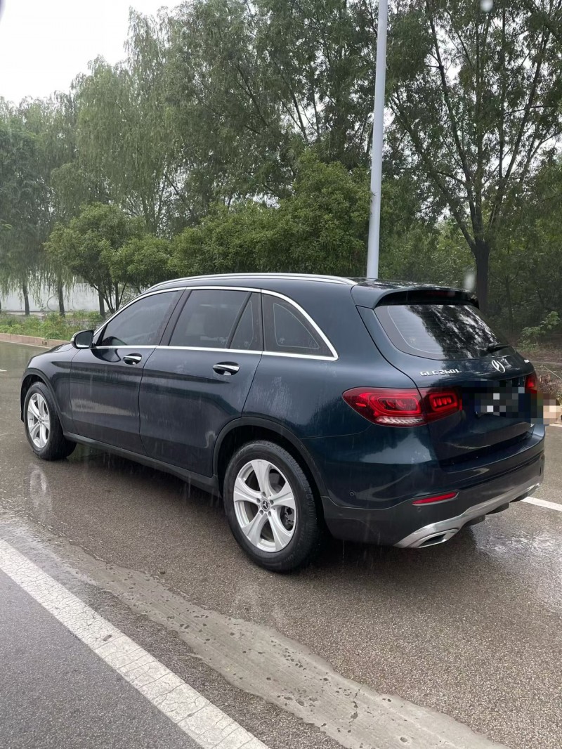 枣庄19年奔驰GLC8