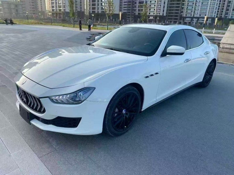 枣庄17年玛莎拉蒂Ghibli2