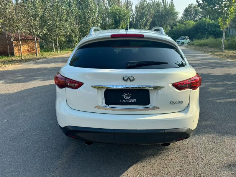 滨州14年英菲尼迪QX709