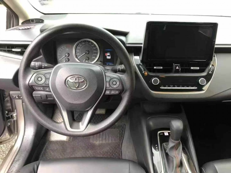 汕头22年丰田卡罗拉5