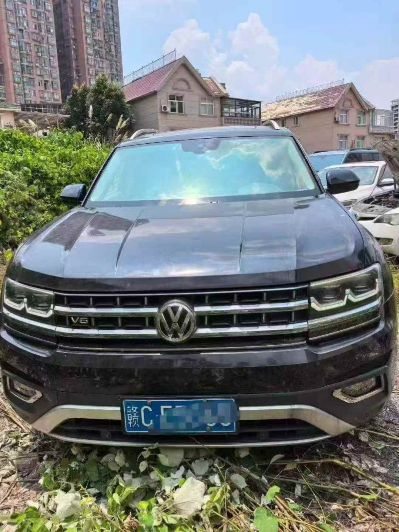 南昌17年大众途昂1