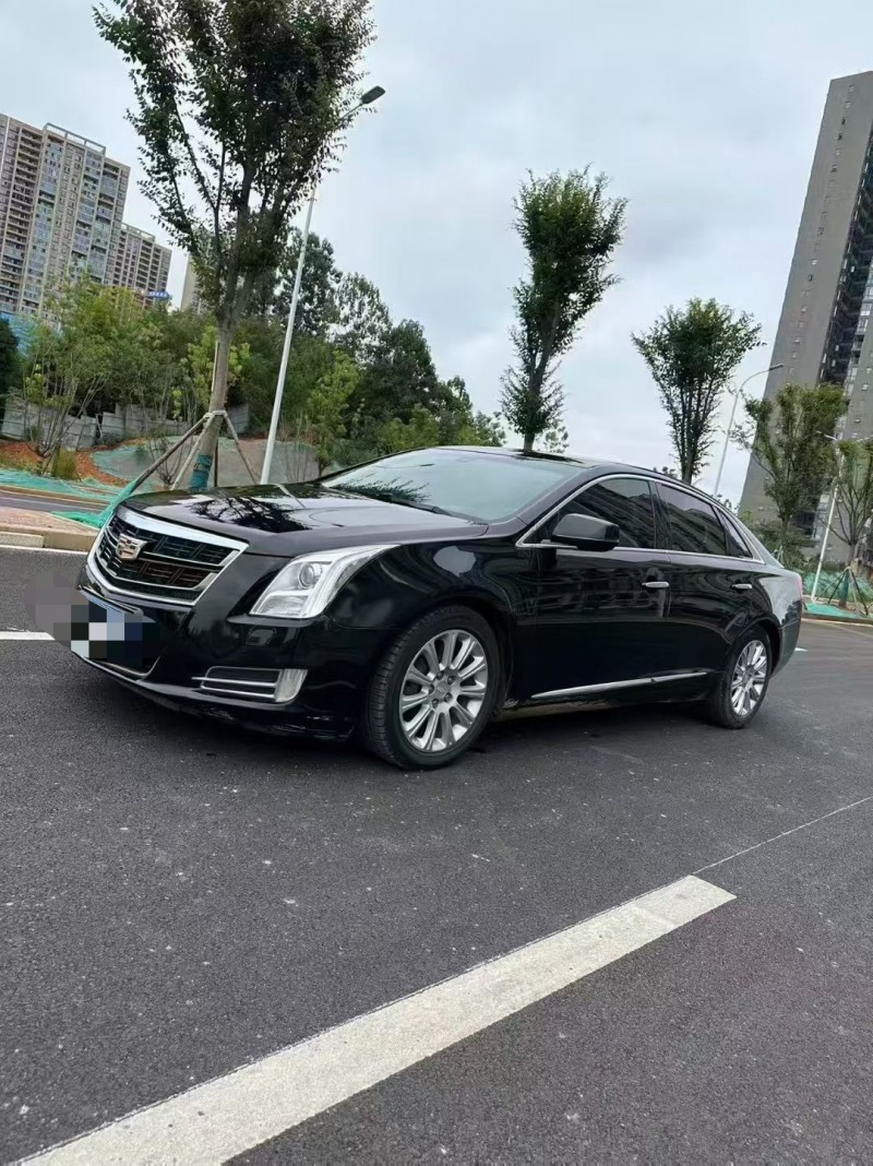 娄底16年凯迪拉克XTS3