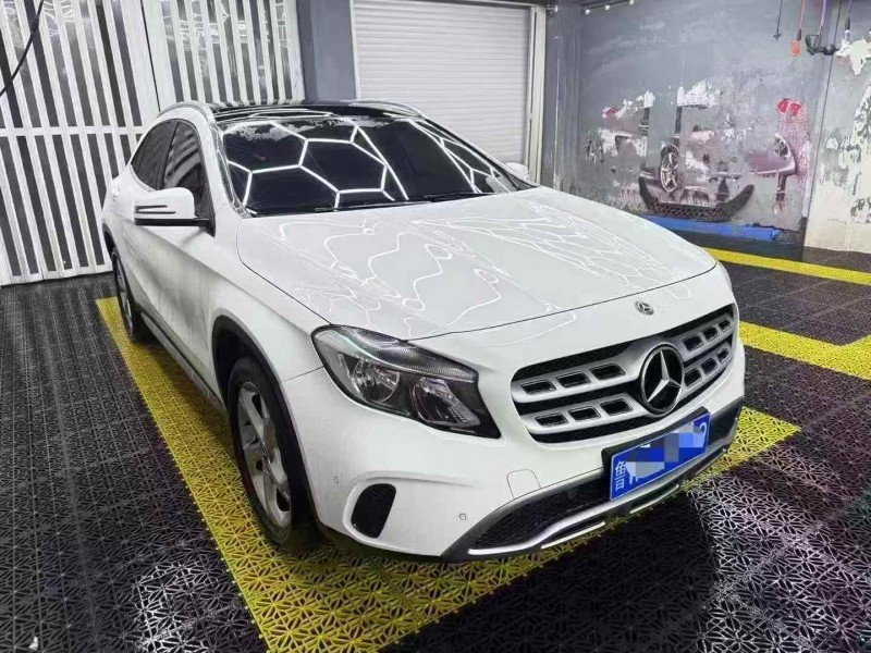 淄博19年奔驰GLA2