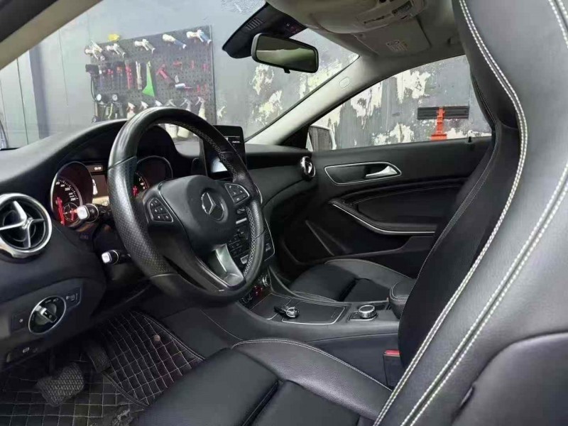 淄博19年奔驰GLA5