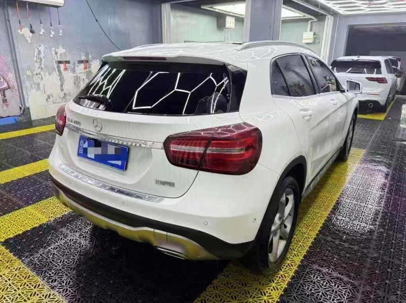 淄博19年奔驰GLA9