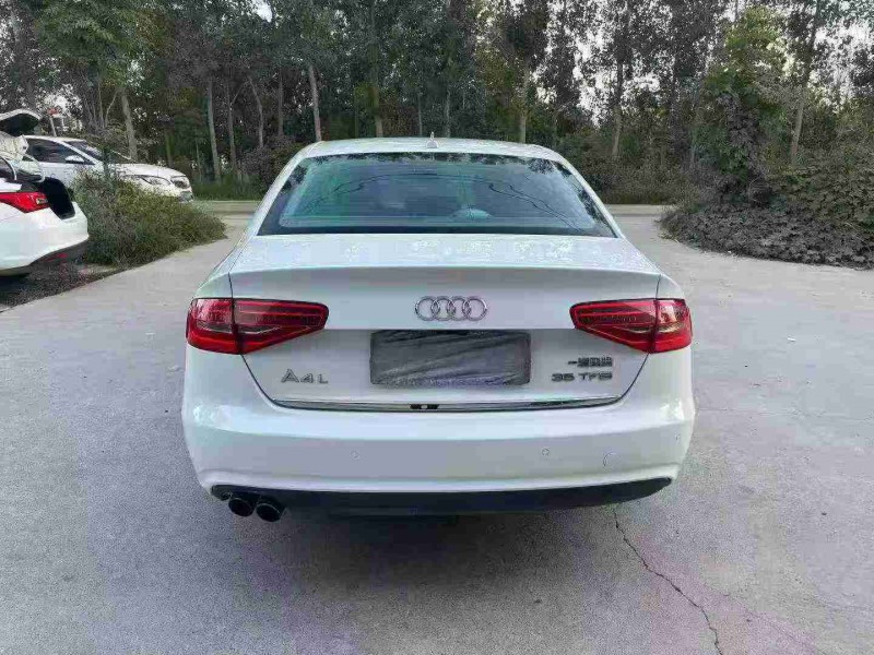 徐州14年奥迪A4L9