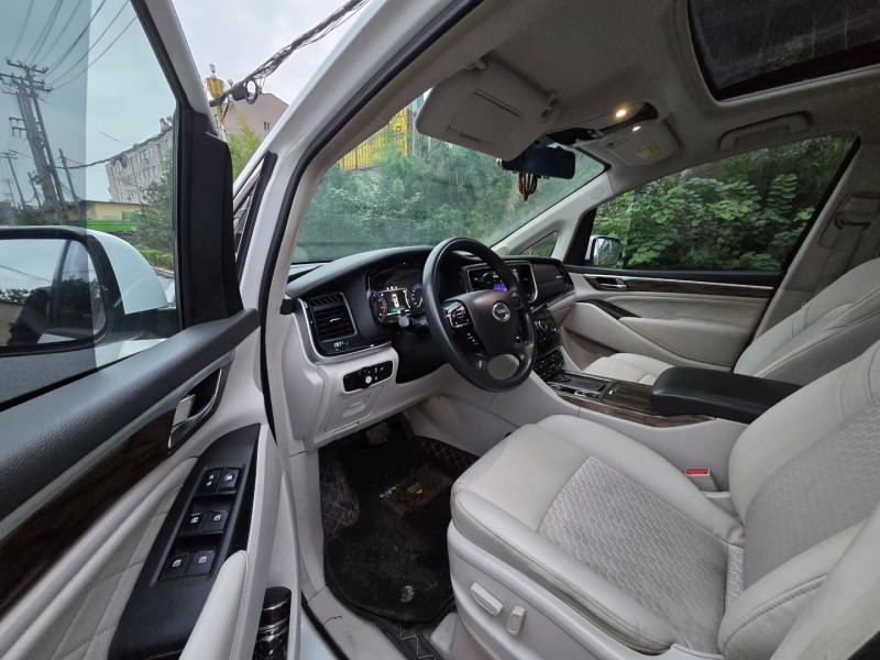 淄博19年传祺M86