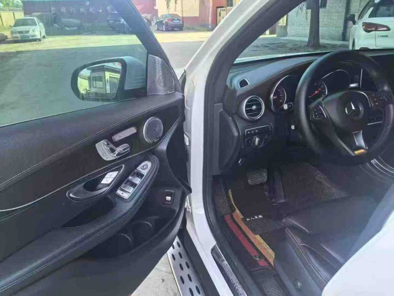 保定17年奔驰GLC9