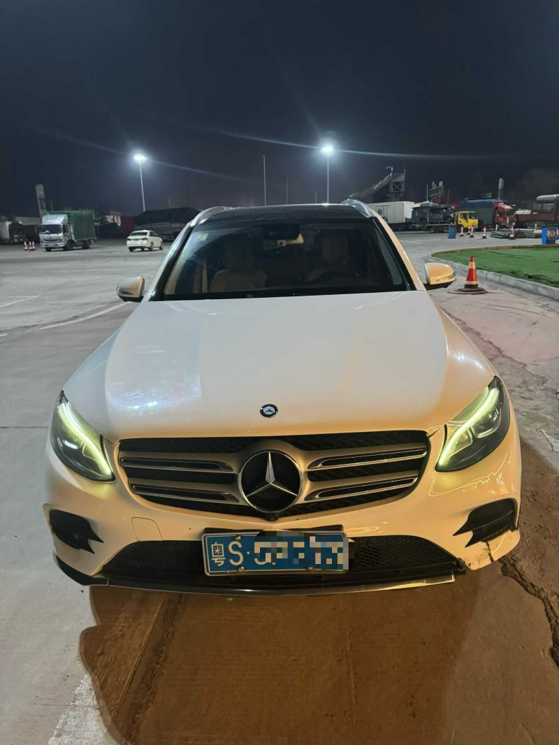 长治17年奔驰GLC1