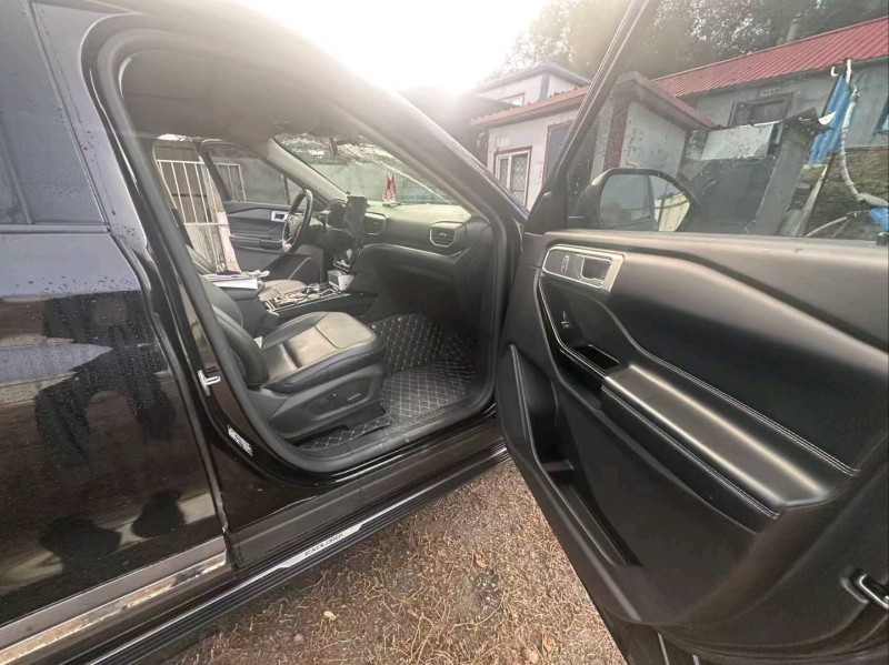 牡丹江21年福特探险者7