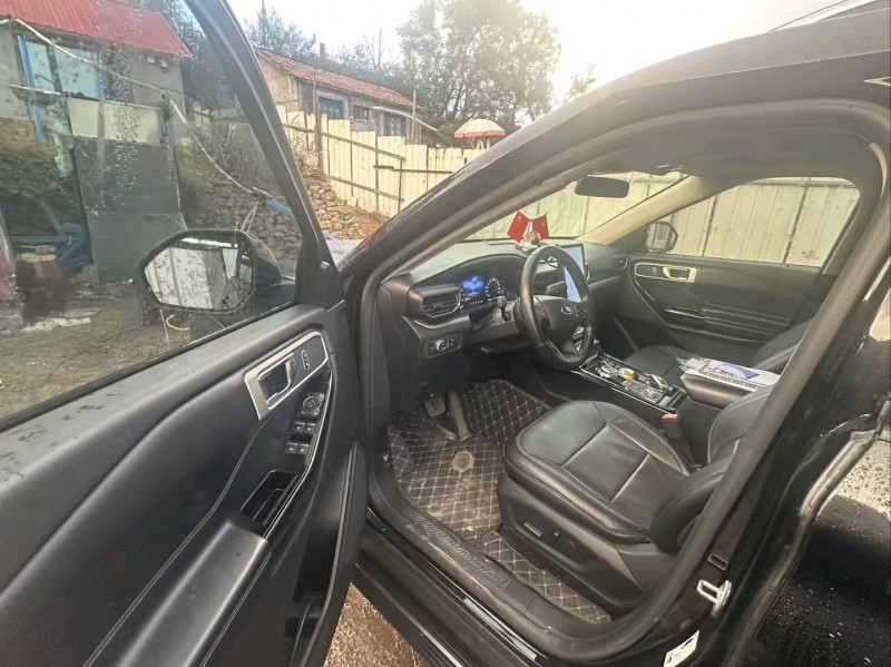 牡丹江21年福特探险者9