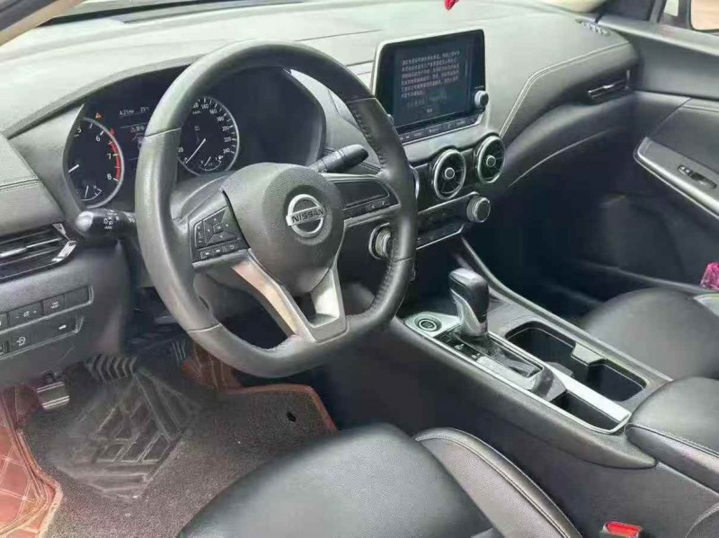 平顶山20年日产轩逸6