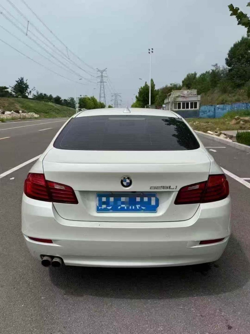 烟台16年宝马5系9