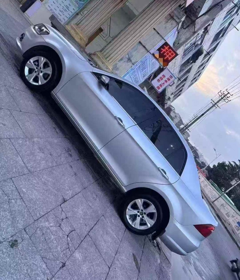 厦门15年大众宝来7