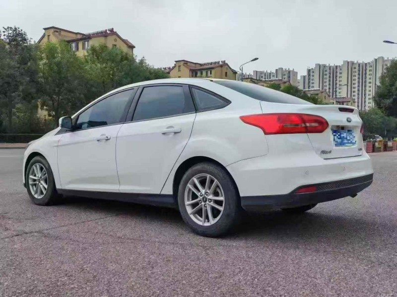 邯郸16年福特福克斯4