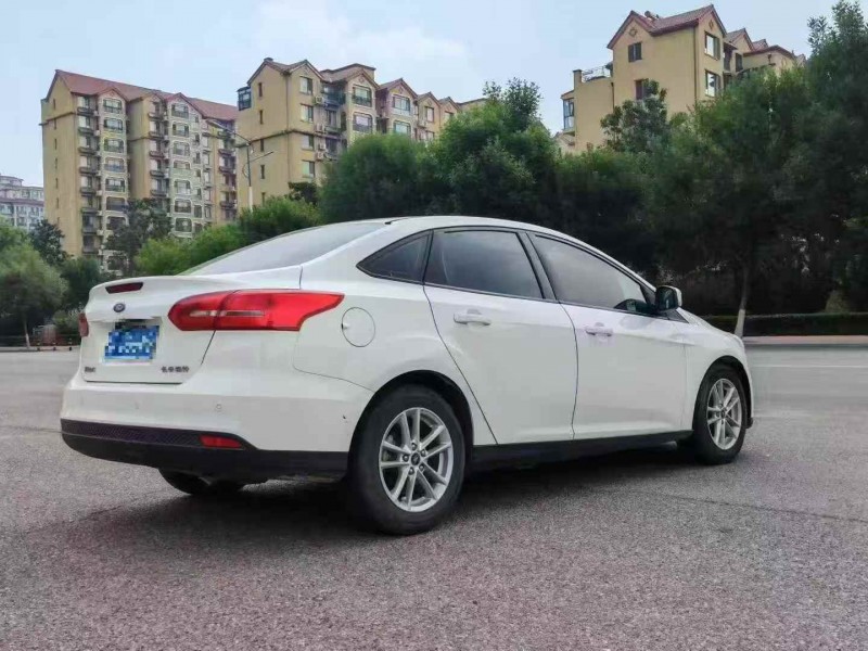 邯郸16年福特福克斯6