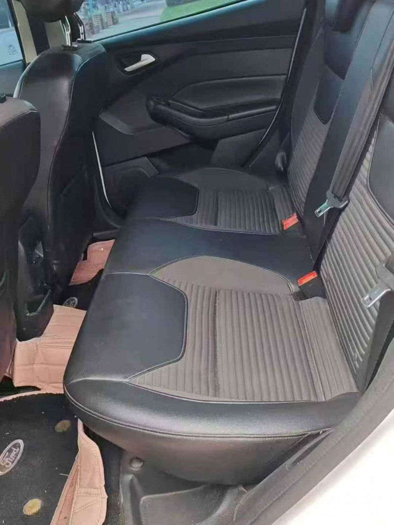 邯郸16年福特福克斯9