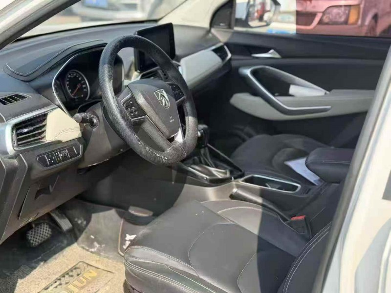 湖州19年宝骏5304