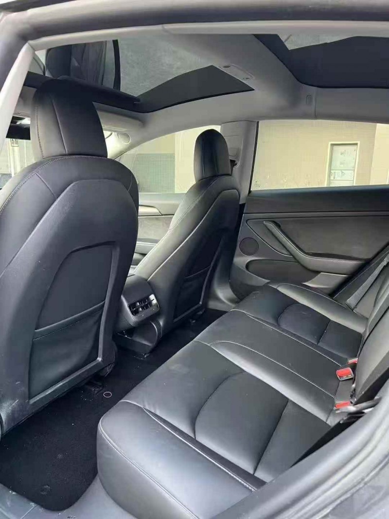 深圳21年特斯拉MODEL 34