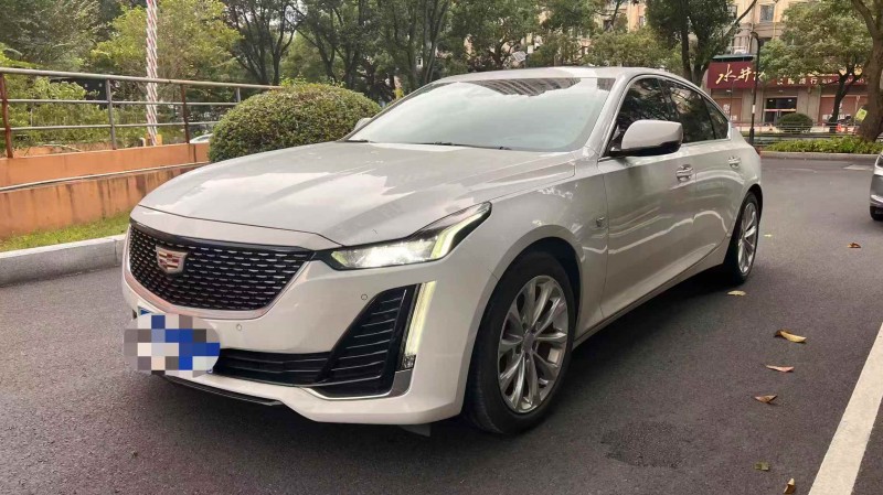 湖州22年凯迪拉克CT52