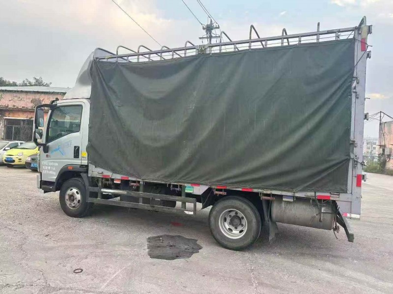 东营23年卡车系列重汽豪沃8