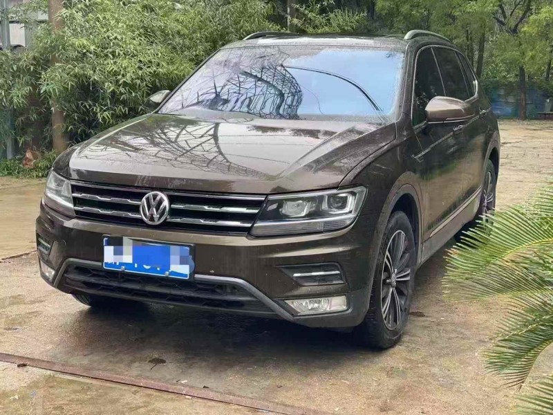 青岛19年大众途观3