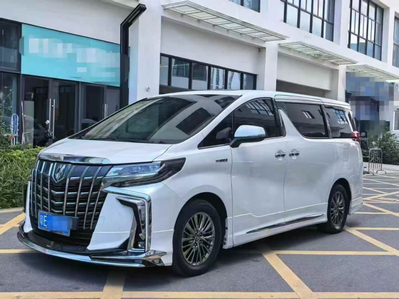 深圳22年丰田埃尔法2