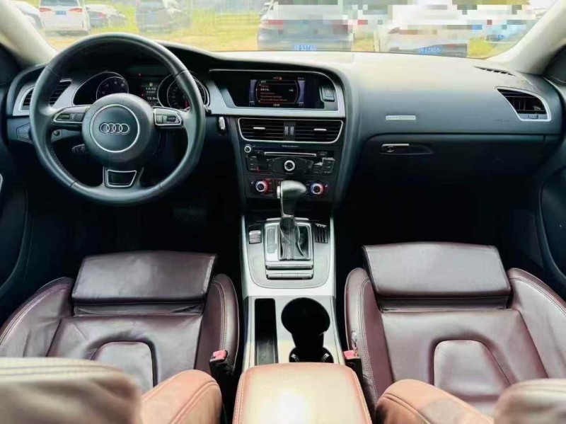 日照15年奥迪A54