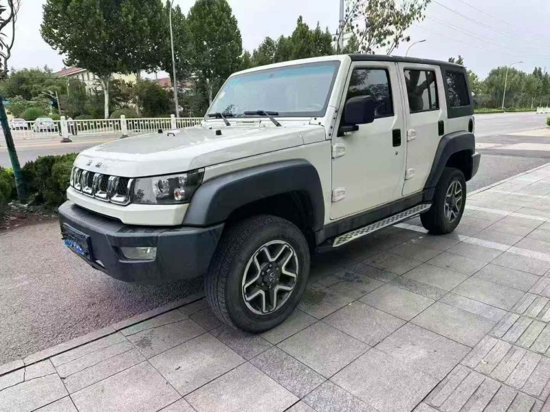 东营17年北京BJ402