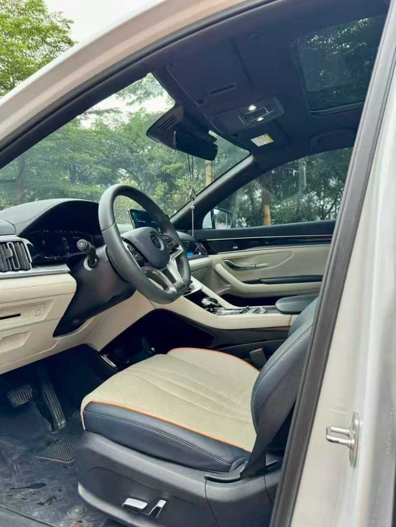 深圳22年比亚迪宋4