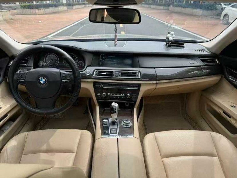 汕头12年宝马7系6