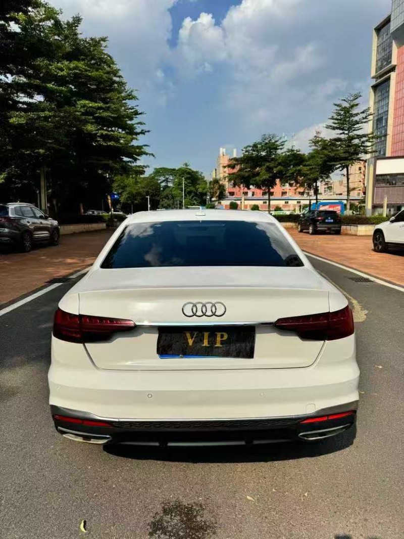 深圳20年奥迪A4L9