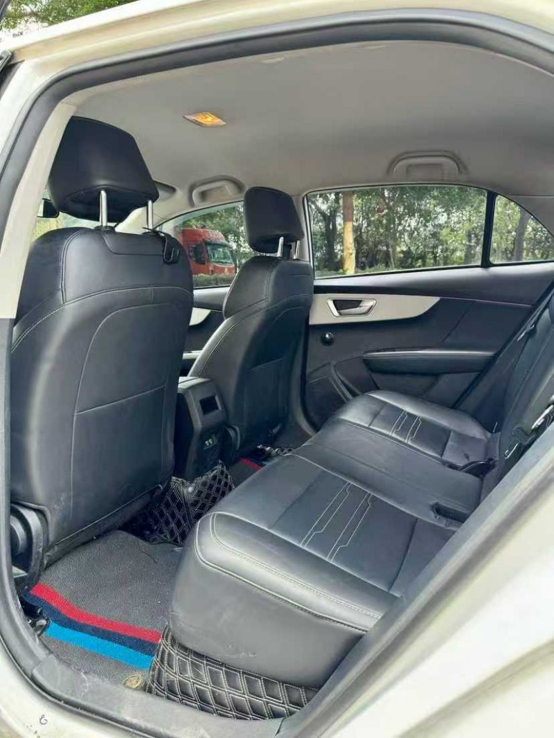 珠海23年比亚迪秦6