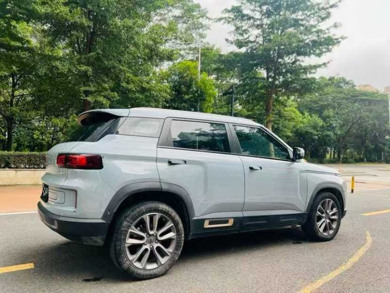 珠海20年吉利帝豪6