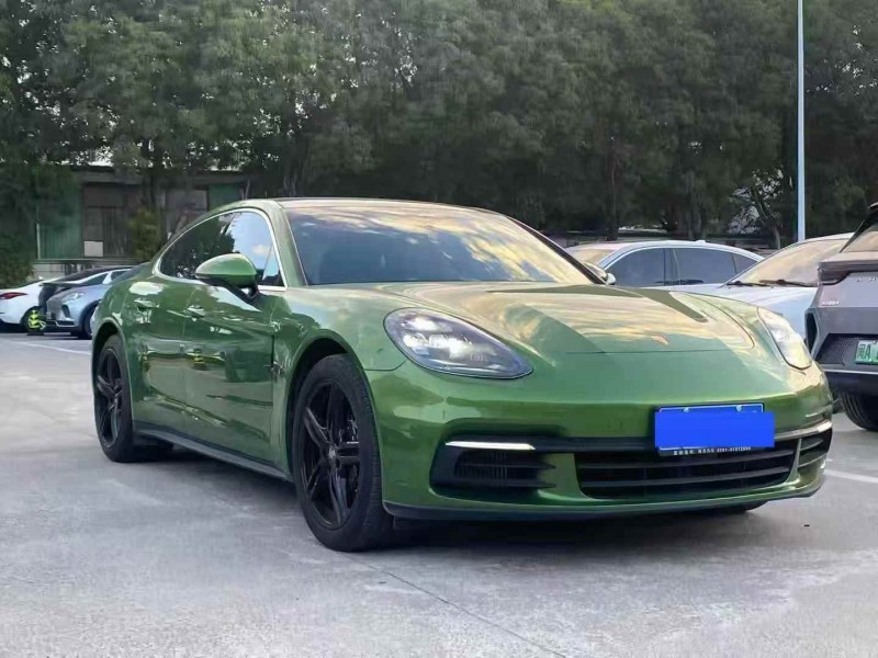 莆田19年保时捷帕拉梅拉3