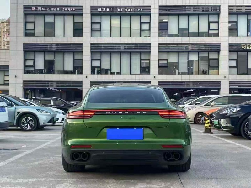 莆田19年保时捷帕拉梅拉7