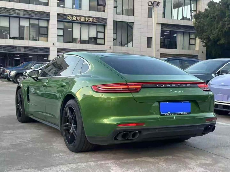 莆田19年保时捷帕拉梅拉9