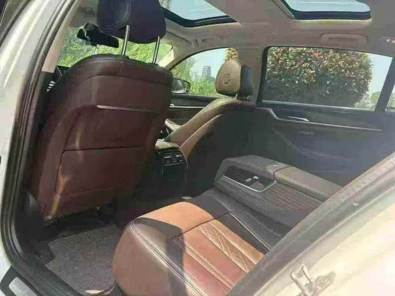 萍乡20年宝马5系8