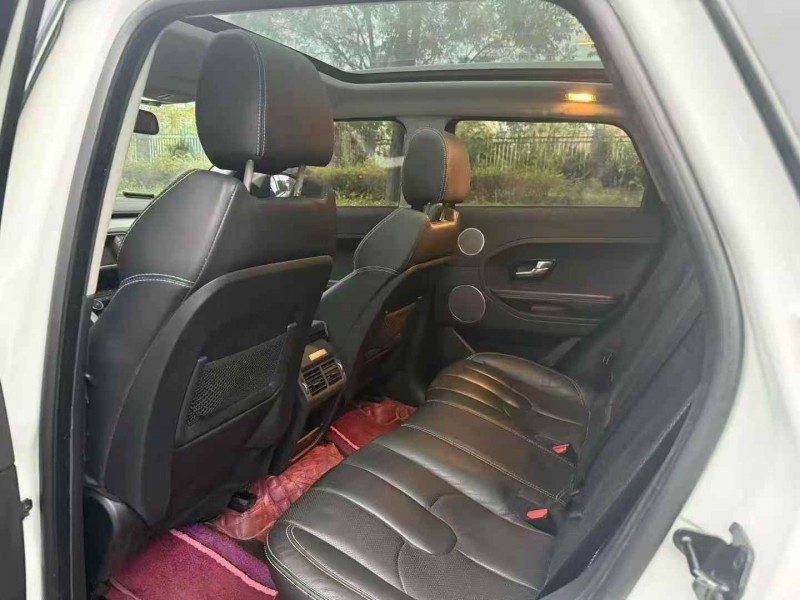 衡阳14年路虎极光6