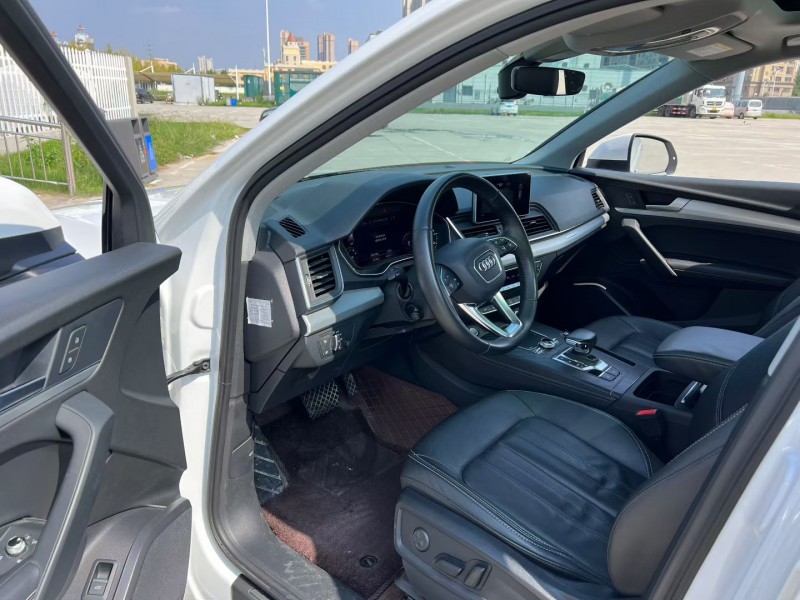 苏州21年奥迪Q54