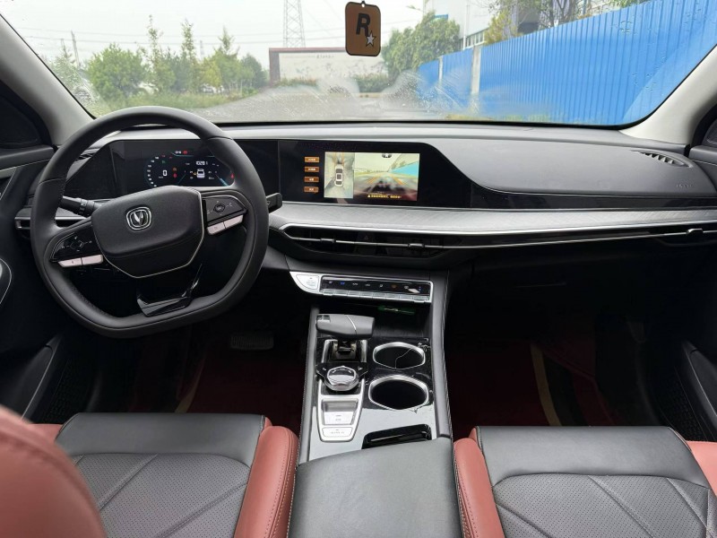 洛阳23年长安汽车逸动4